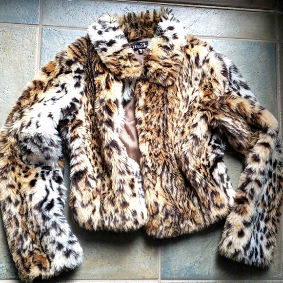 Rue21 Jackets & Blazers - Leopard fur coat